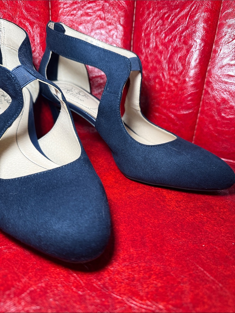 LifeStride Navy Suede T-Strap Pumps 10W Wide Comfort Heels - Picture 2 of 4